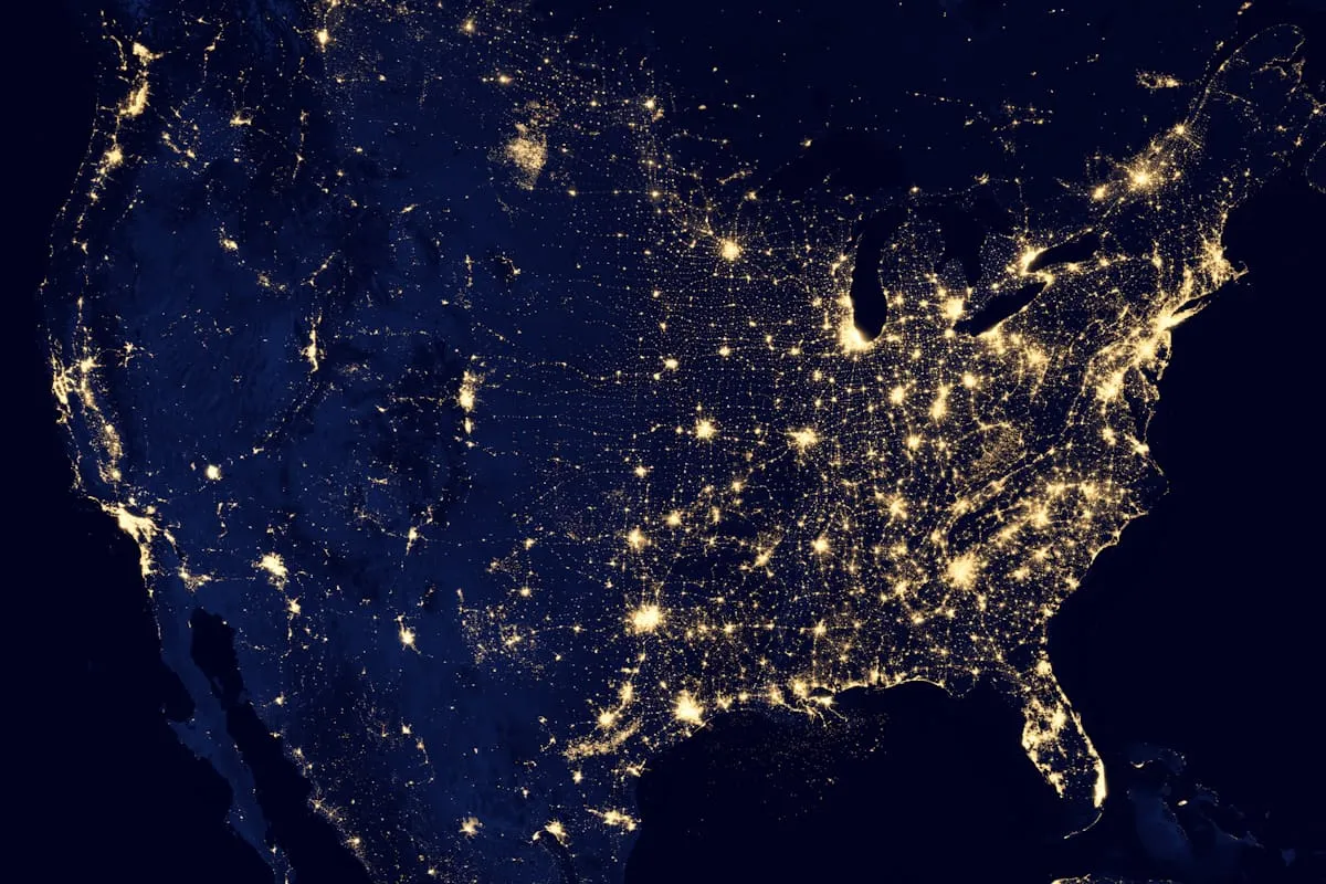 Satellite connectivity visual representing broad network coverage